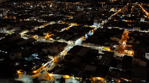 Durand avanza con el recambio de 10 mil luminarias LED para mejorar la seguridad vial: «Con recursos municipales propios estamos haciendo obras que durante años fueron postergadas»